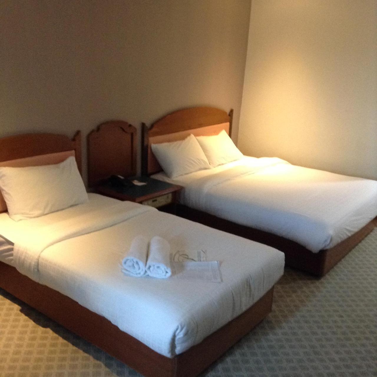 Purnama Hotel Limbang Eksteriør billede