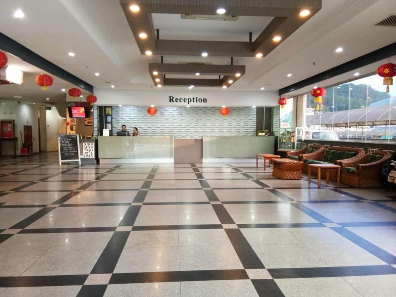 Purnama Hotel Limbang Eksteriør billede