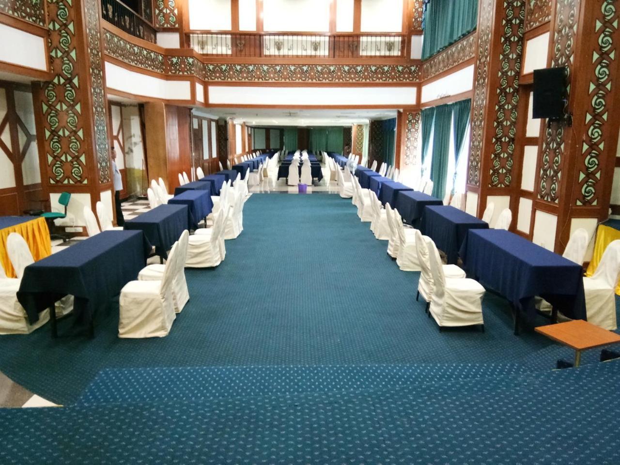 Purnama Hotel Limbang Eksteriør billede