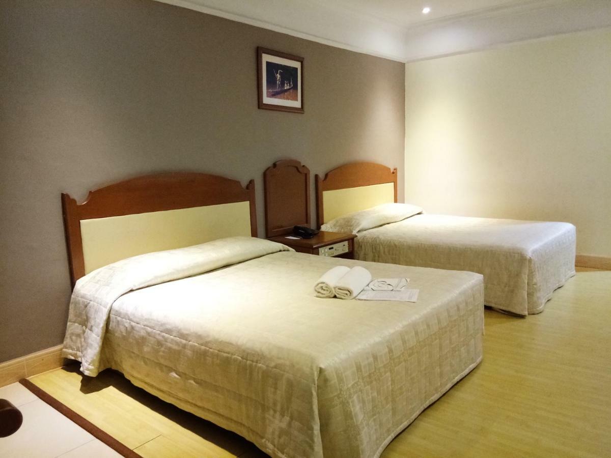 Purnama Hotel Limbang Eksteriør billede
